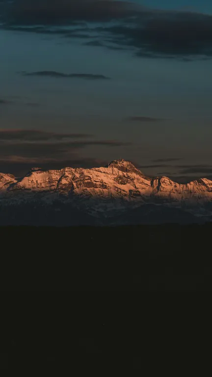Mountains at dusk — a calm path from chat to answer